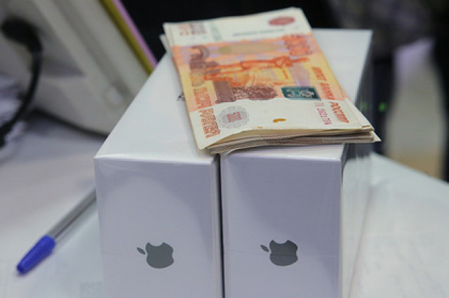 В России начали падать цены на iPhone
