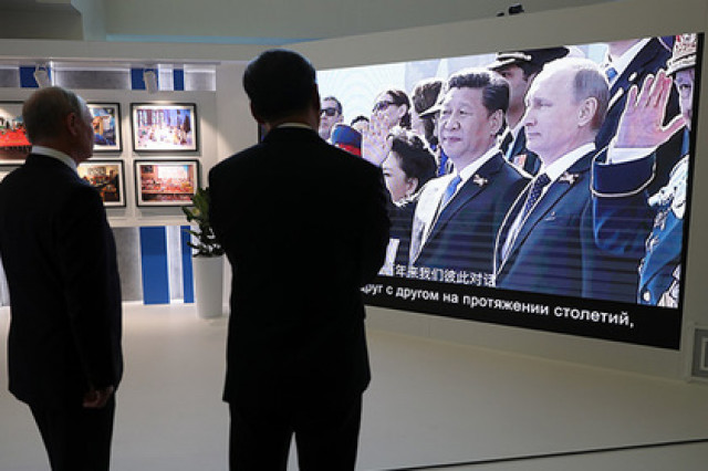 Путин оказался одним из самых популярных в мире лидеров