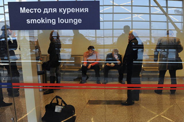 Курилки вернутся в аэропорты Москвы
