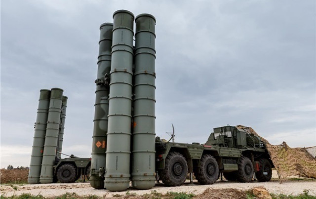 Российские военные начали ракетные учения в Крыму