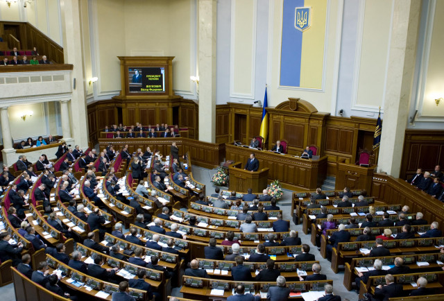 В Украине вступил в силу новый закон о штрафах ЖКУ