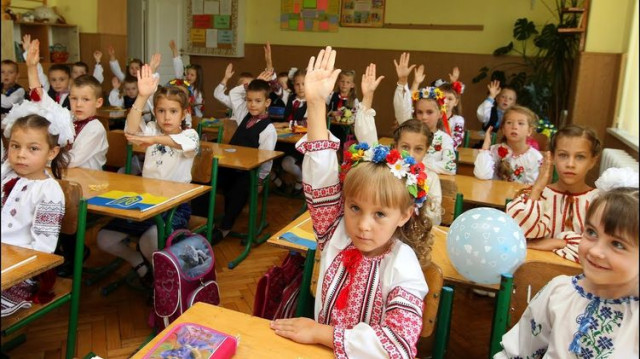 В Украине запретили оставлять учеников на второй год