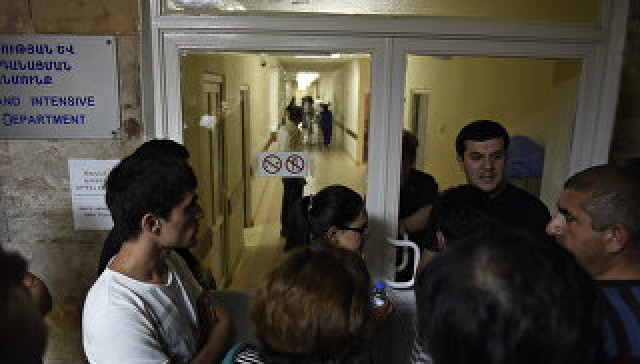 В Ереване после разгона митинга в больницах остаются 16 человек