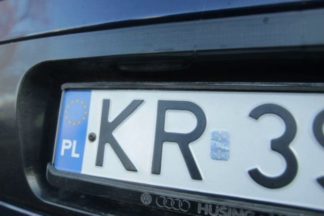 «Растаможить» евробляху, не вставая с дивана: в Украине ввели онлайн-калькулятор для иностранных авто