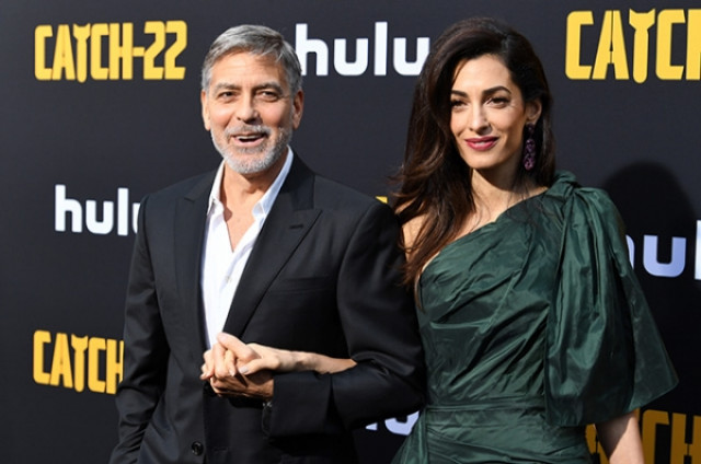 Амаль Клуни поддержала мужа на премьере сериала