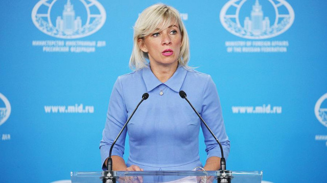 Захарова поблагодарила Украину за пропуск российского самолета
