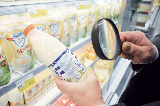 С украинских магазинов хотят полностью убрать молоко 