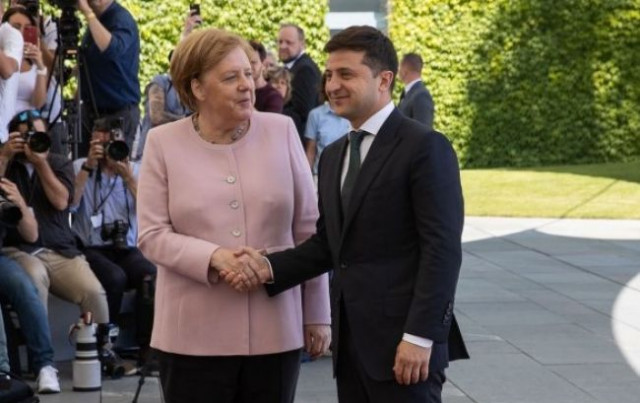 Появились детали разговора Зеленского с Меркель