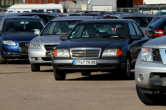 Литовским водителям будут платить за отказ от старого авто