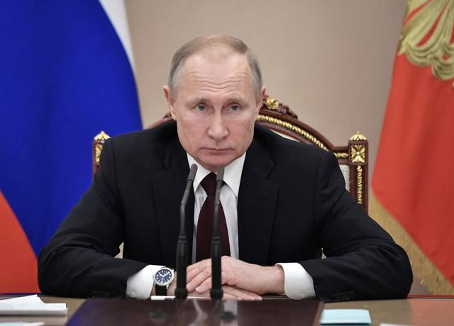 Russia's trust in Putin falls to six-year low despite high approval rating: pollster