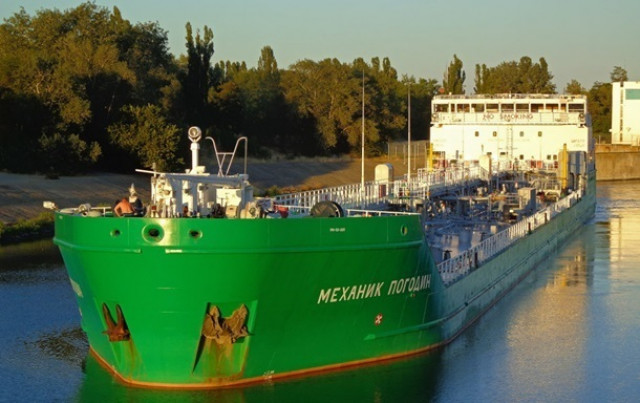 Херсонский суд отказал в аресте российского танкера
