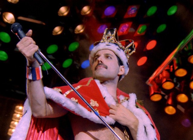 «Богемная рапсодия»: фильм Queen превышает 900 млн кассового сбора