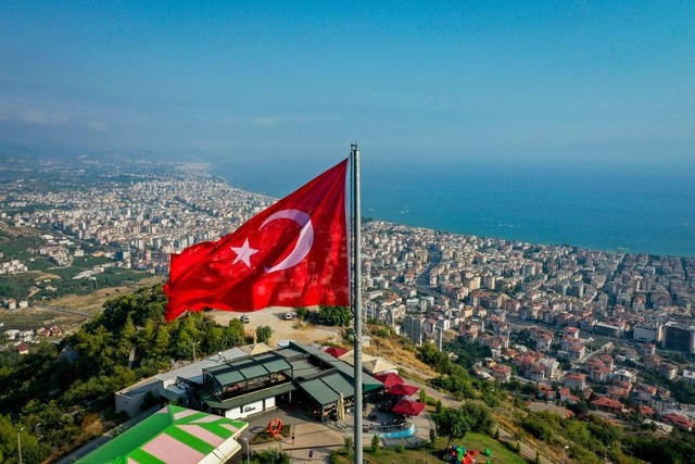 В Турции на четыре дня ввели комендантский час