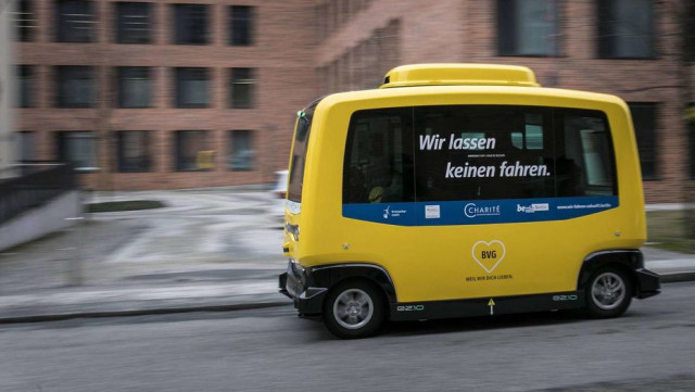 В Берлине начали тестировать беспилотный микроавтобус