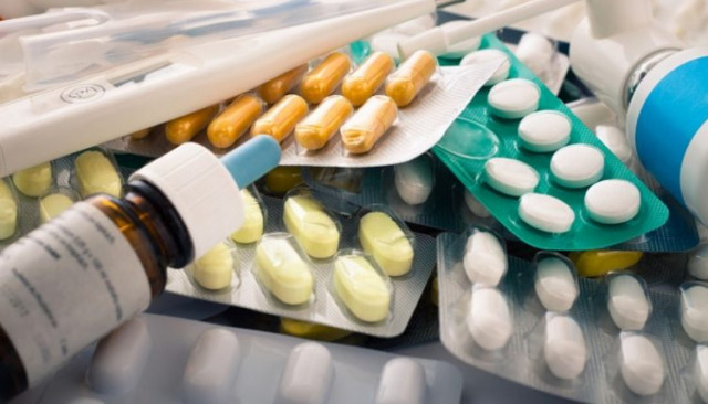 Отмена международных закупок медикаментов: украинцы рискуют остаться без лекарств