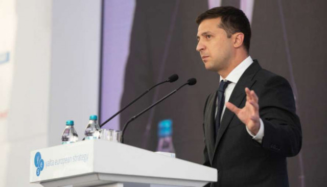 Зеленский обещает бороться за Крым «не только на словах»