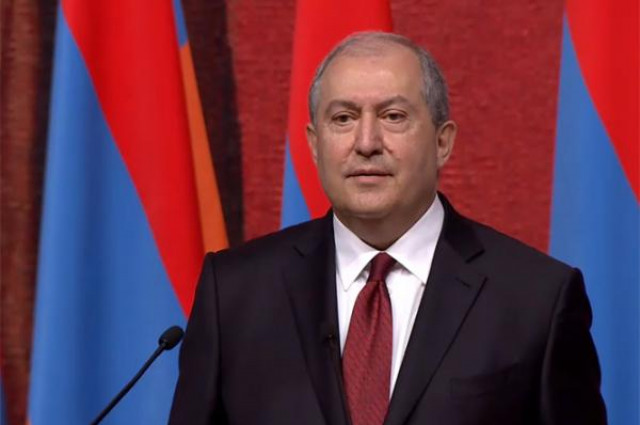 Президент Армении поздравил Асада с национальным праздником