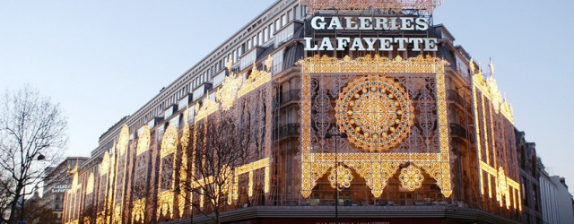 Galeries Lafayette пожертвовали € 1 миллион парижским пожарным