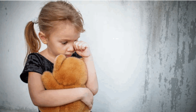 Каждый пятый ребенок в Украине страдает от сексуального насилия, - Кулеба