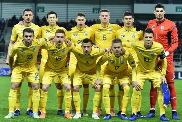 Збірна України з футболу визначилася зі складом на матчі з Литвою і Нігерією