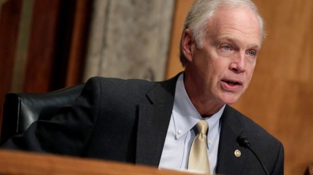 Американский сенатор требует от России убрать «псов войны» из Украины