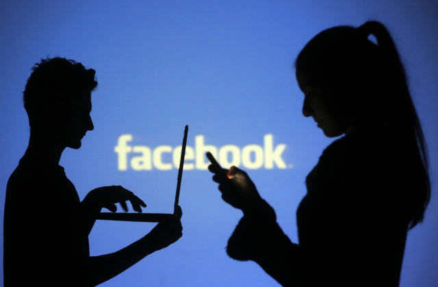 Facebook удалил более трех миллиардов аккаунтов