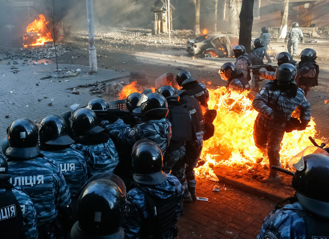 Экс-сотрудник СБУ рассказал, кто из народных депутатов участвовал в расстрелах на «Майдане»