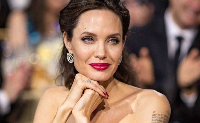 Анджелина Джоли попала в больницу, и ее жизнь под грозой – СМИ
