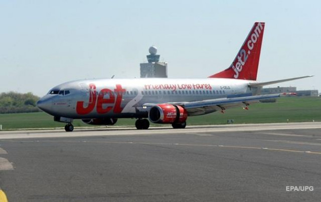 Пассажир помог экстренно посадить Boeing 757 в Португалии