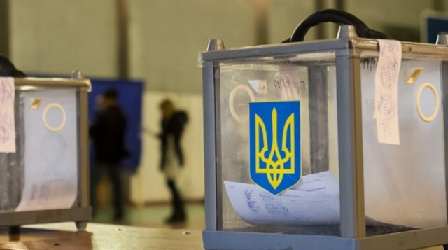 Техническое поражение: зачем на выборы президента Украины пошли 30 
