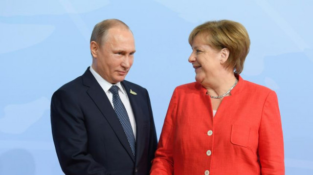 Меркель и Путин договорились о нормандской встрече 