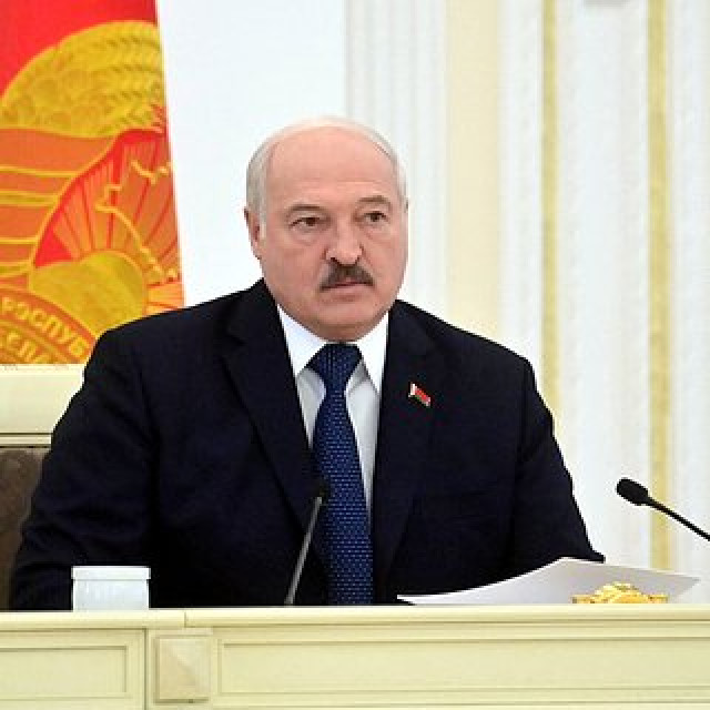 Лукашенко заявил о стремлении Украины втянуть НАТО в спецоперацию

