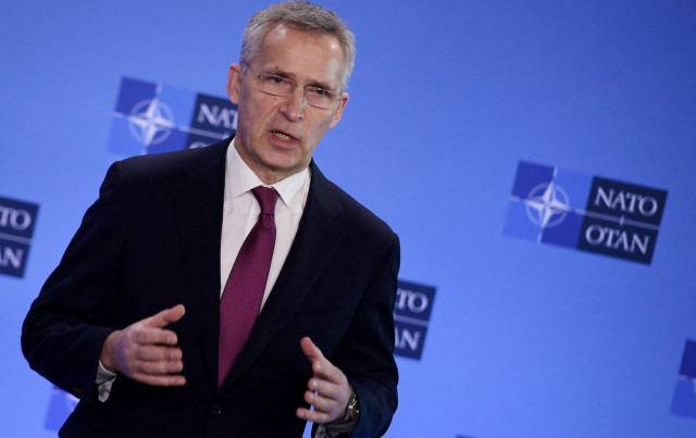 Столтенберг просит членов НАТО ежегодно выделять по 500 миллионов евро для Украины - Bloomberg