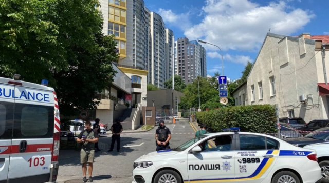 В Киеве задержали мужчину, стрелявшего по полицейским