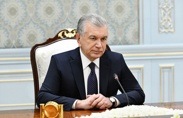 Мирзиеев объявил о проведении в Узбекистане досрочных выборов президента
