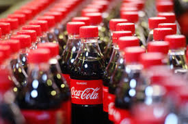 Coca-Cola начнет продавать напитки по-новому