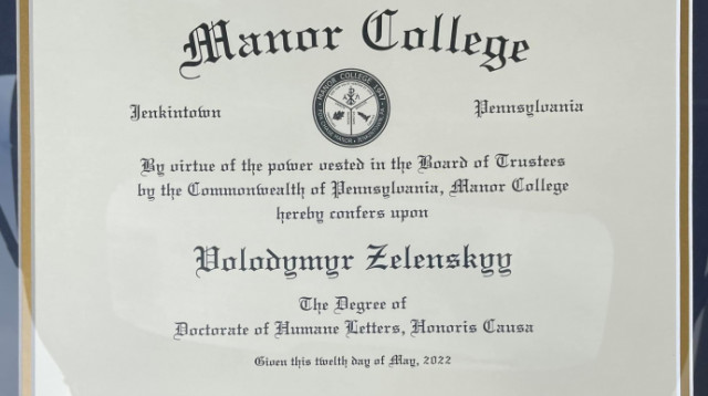 Зеленский получил почетный титул в почти 30 американских университетах
