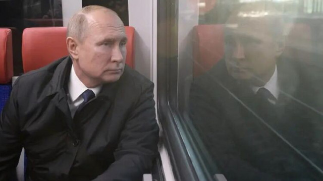 Для Путина построили секретную сеть железных дорог и станций: они ведут к его резиденциям