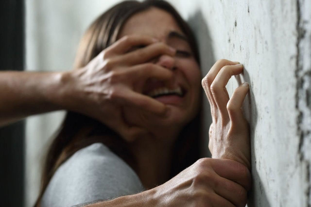 На Одесщине мужчина изнасиловал 10 девочек — подростков