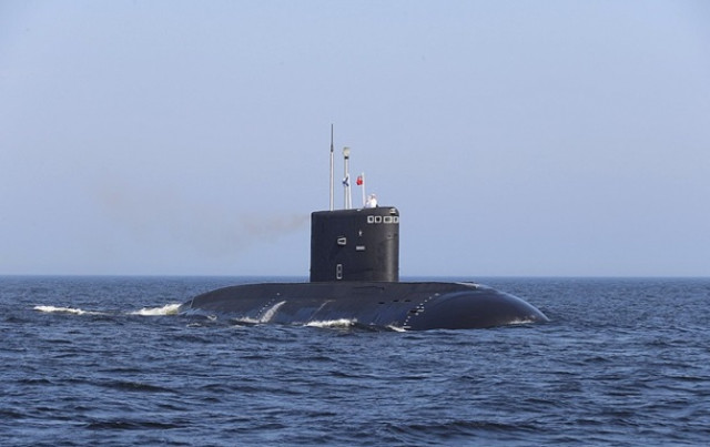 Российские военные запускают ракеты по Украине из подводных лодок - СМИ