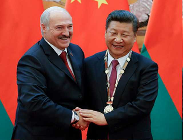 Лукашенко пытается втянуть Китай в борьбу против Путина
