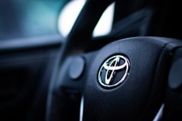Toyota закрыла завод в России
