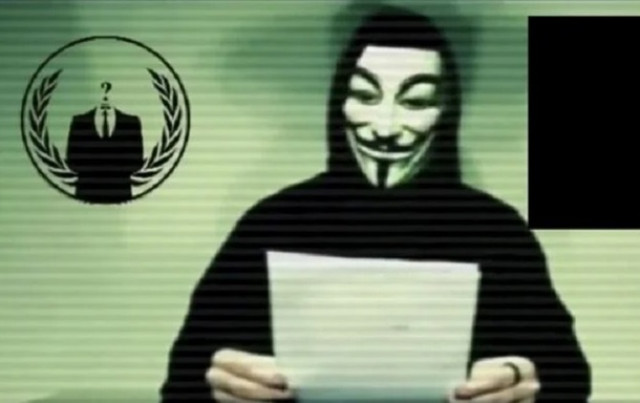 Сеть хакеров Anonymous объявила войну правительству РФ