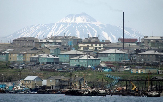 Япония готовит протест РФ из-за визита премьера на Курилы