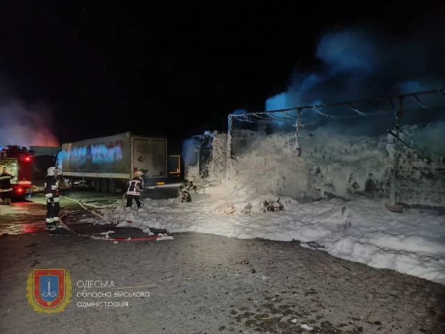 Нічна атака на Одещину: росіяни пошкодили пункт пропуску на кордоні з Румунією
