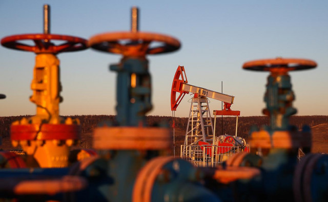 Российская нефть попадает в Европу как дизель из Индии – Bloomberg
